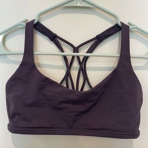 Lululemon size 6 free to be zen Sports bra